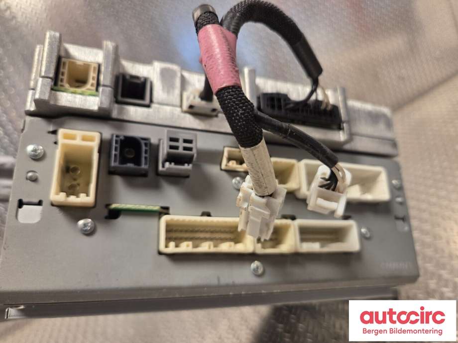 Bilstereo til Toyota Auris 2015-2019 (Type II, Fase 2) (TOYOTA|8614002400|8614002400EX|)