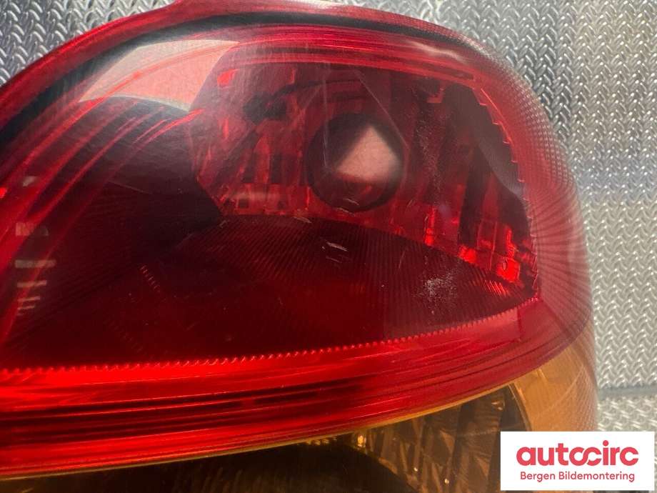 Baklykt høyre til Suzuki SX4 2006-2009 (Type I, Fase 1)  (SUZUKI|35650-79J00-000|35650-79J00|)