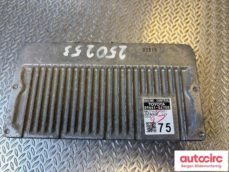 Styreenhet motor til Toyota Auris 2013-2015 (Type II, Fase 1)  (TOYOTA|896610Z750|)