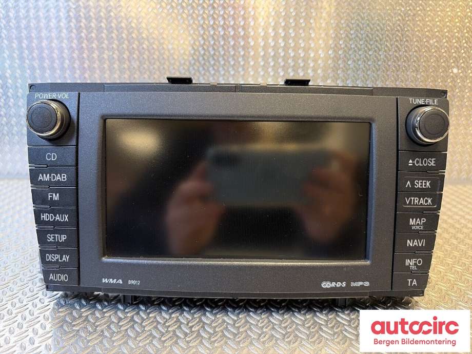 Bilstereo til Toyota Avensis 2009-2015 (Type III, Fase 1) (TOYOTA|8611360V640|8612020A80|86113-60V640)
