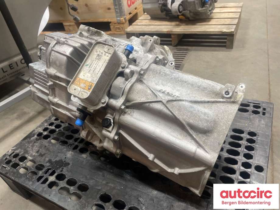 Motor elbil foran til Tesla Model X 2016-->>  (TESLA|1035000-01-J|)