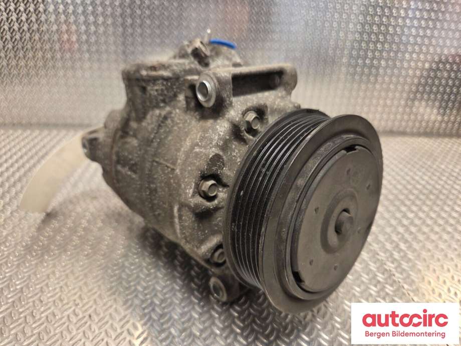 Aircondition kompressor til VW Crafter 2006-2011 (Type I, Fase 1)  (VOLKSWAGEN|2E0 820 803 D|2E0 820 803 G|)