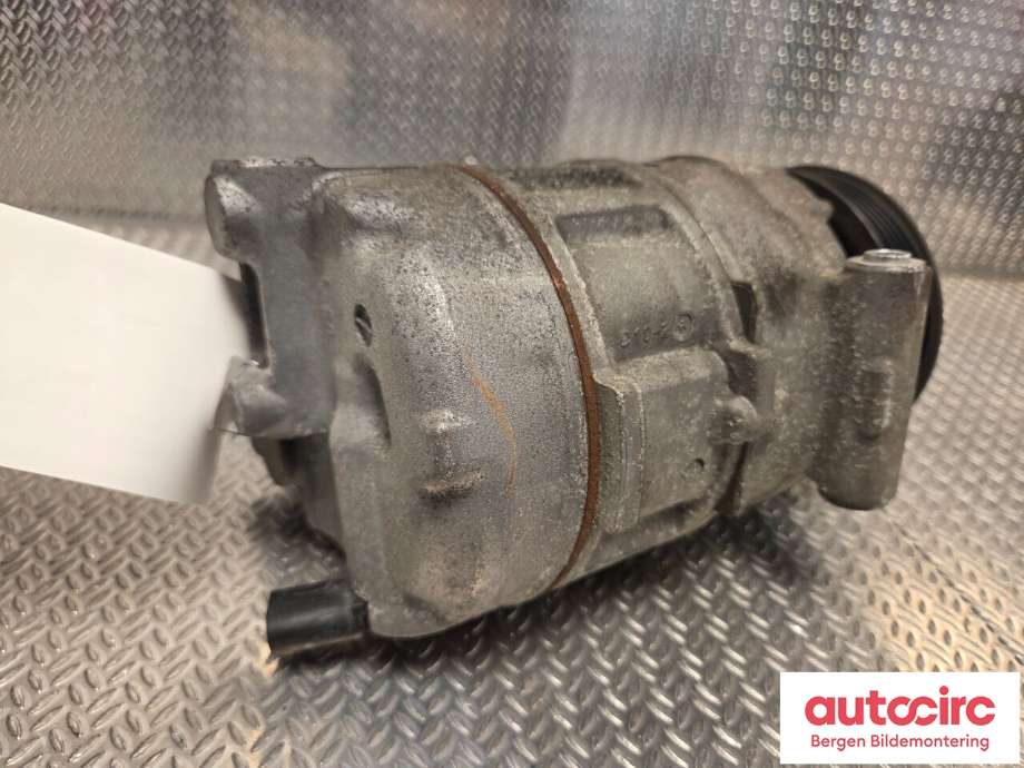 Aircondition kompressor til VW Crafter 2006-2011 (Type I, Fase 1)  (VOLKSWAGEN|2E0 820 803 D|2E0 820 803 G|)