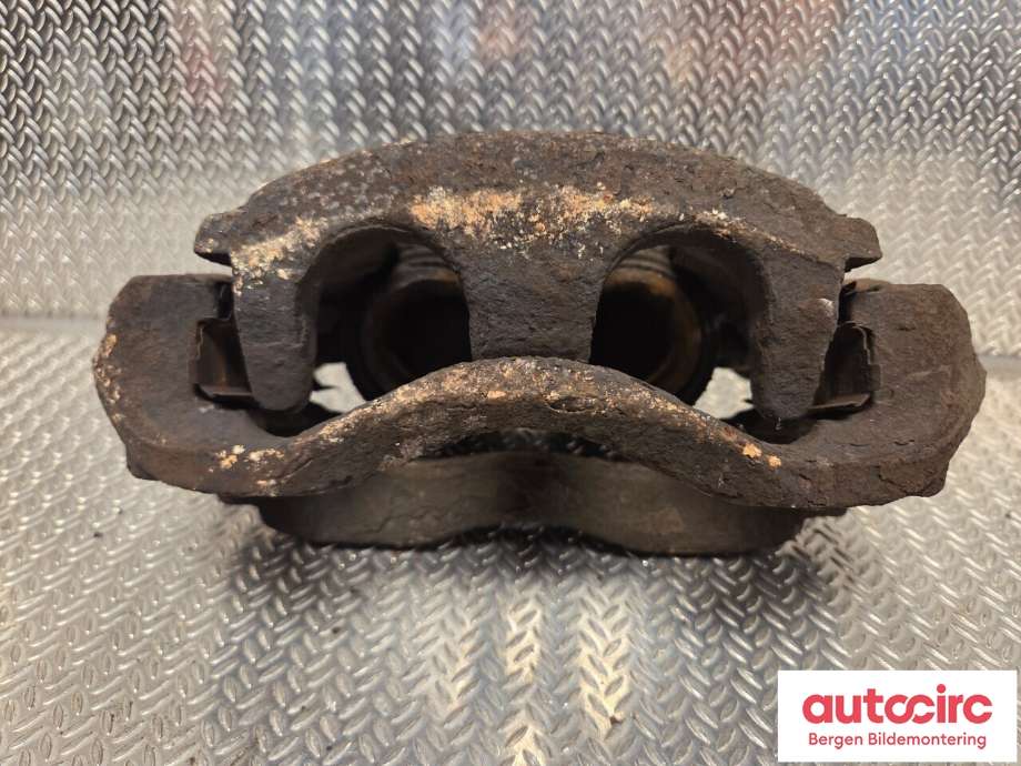 Bremsecaliper venstre foran til VW Crafter 2006-2011 (Type I, Fase 1)  (VOLKSWAGEN|2E0 615 105 B|)
