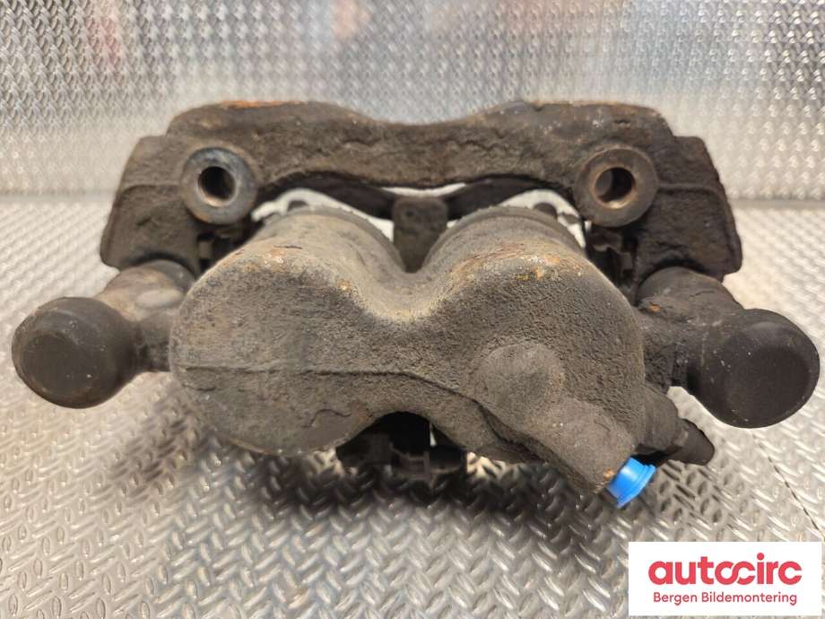 Bremsecaliper høyre foran til VW Crafter 2006-2011 (Type I, Fase 1)  (VOLKSWAGEN|2E0 615 106 B|)