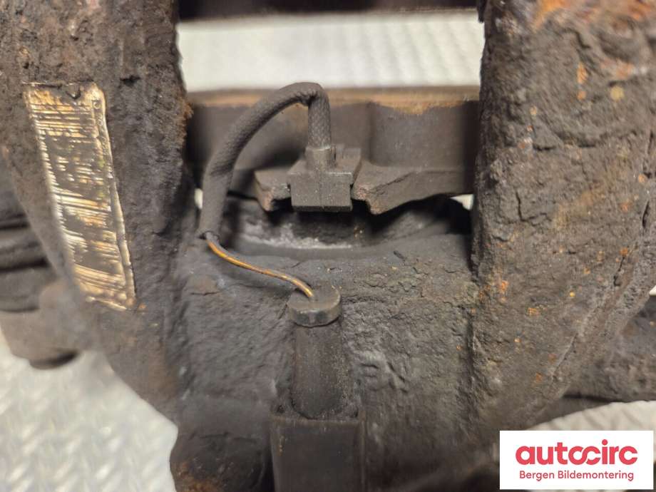 Bremsecaliper høyre bak til VW Crafter 2006-2011 (Type I, Fase 1) (VOLKSWAGEN|2E0 615 424|)