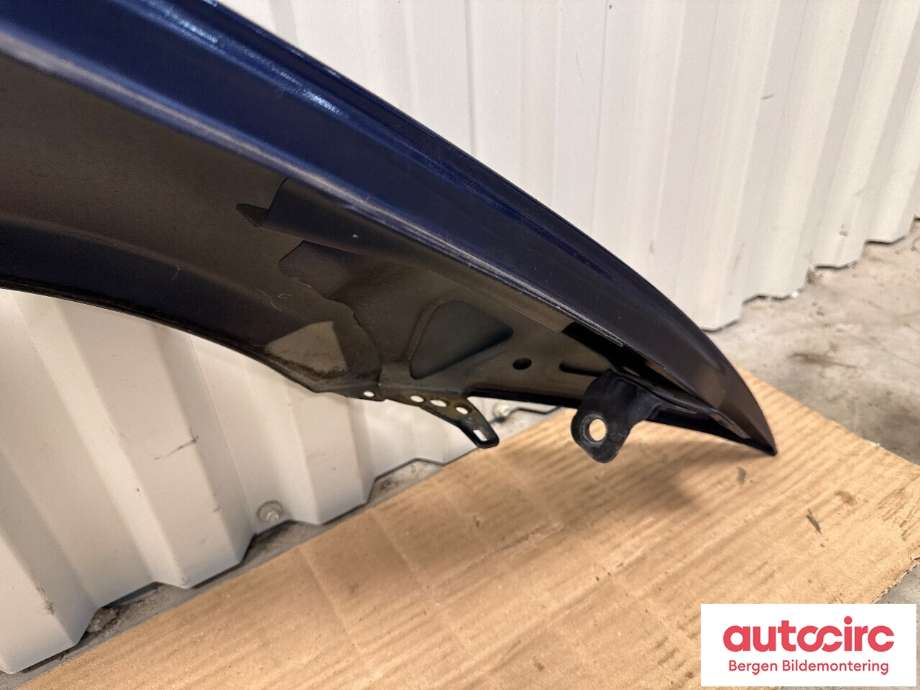 Skjerm venstre foran til Jaguar XE 2015-->> (JAGUAR|GX7316006AD|T4N2637|)