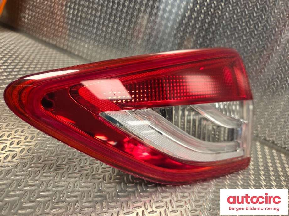 Baklykt høyre indre til Ford Kuga 2013-2019  (FORD|1938131|)