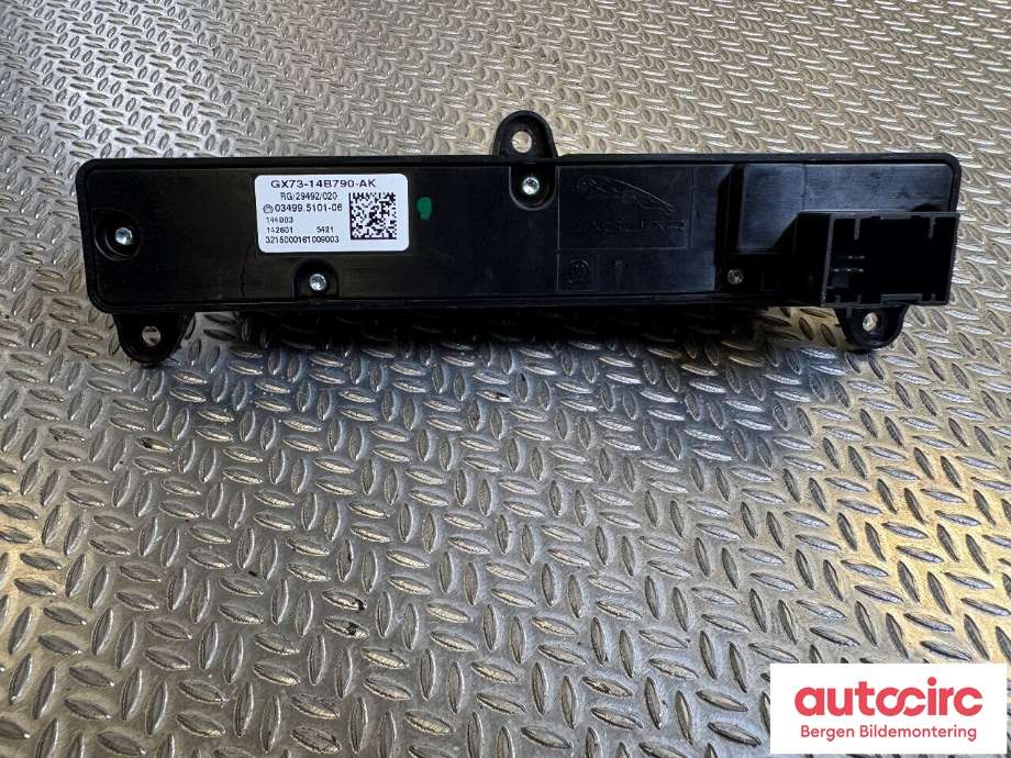 Bryter Antispinn til Jaguar XE 2015-->>  (JAGUAR|GX7314B790AL|T2H18650|T2H19784)