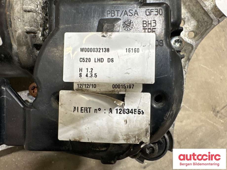 Viskermotor frontrute til Ford Kuga 2013-2019  (FORD|2011369|)