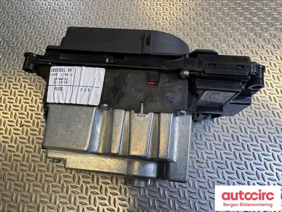 Girstang/girvelger automat til Jaguar XE 2015-->>  (JAGUAR|GX737E453AE|T2H1305|)