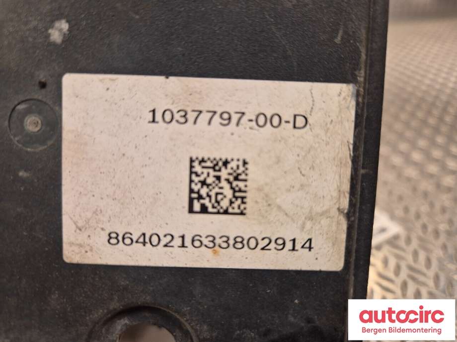ABS sentral til Tesla Model X 2016-->>  (TESLA|1037797-00-D|)