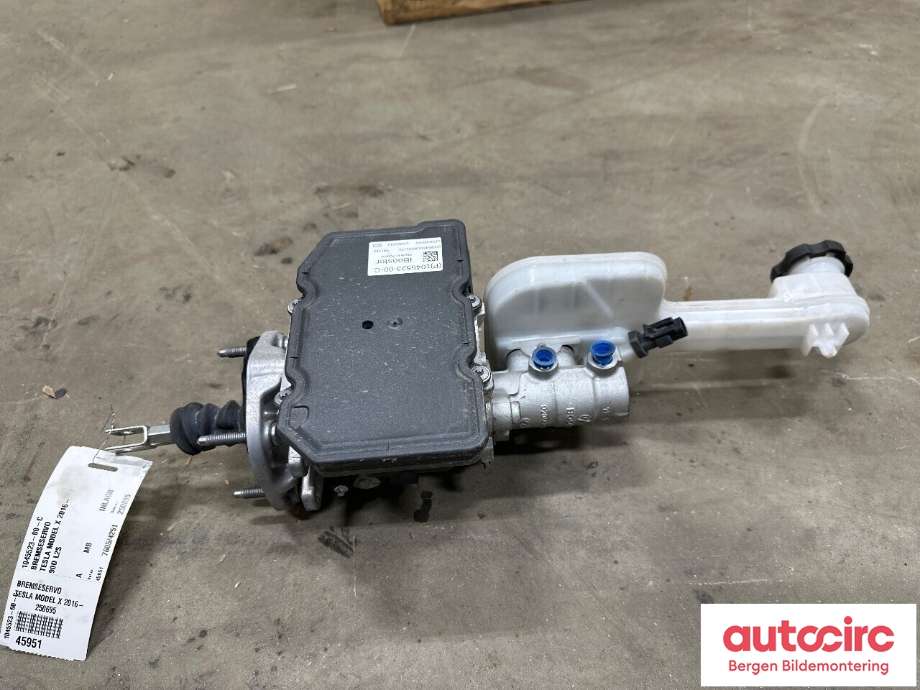 Bremsekraft-forsterker til Tesla Model X 2016-->>  (TESLA|1045523-00-C|)