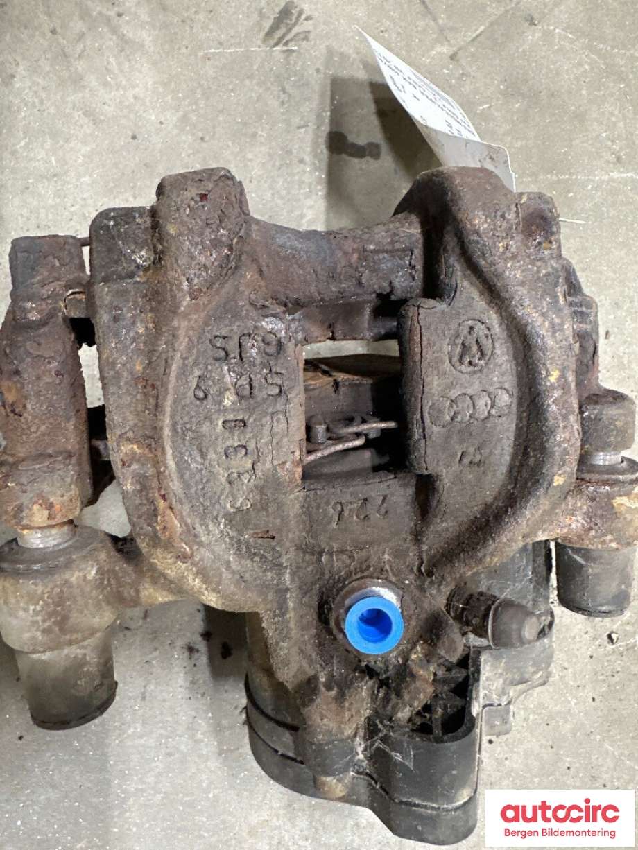 Bremsecaliper høyre bak til VW e-Golf 2014-2017 (Fase 1) (VOLKSWAGEN|8V0 615 424 D|3Q0 998 281 A|)