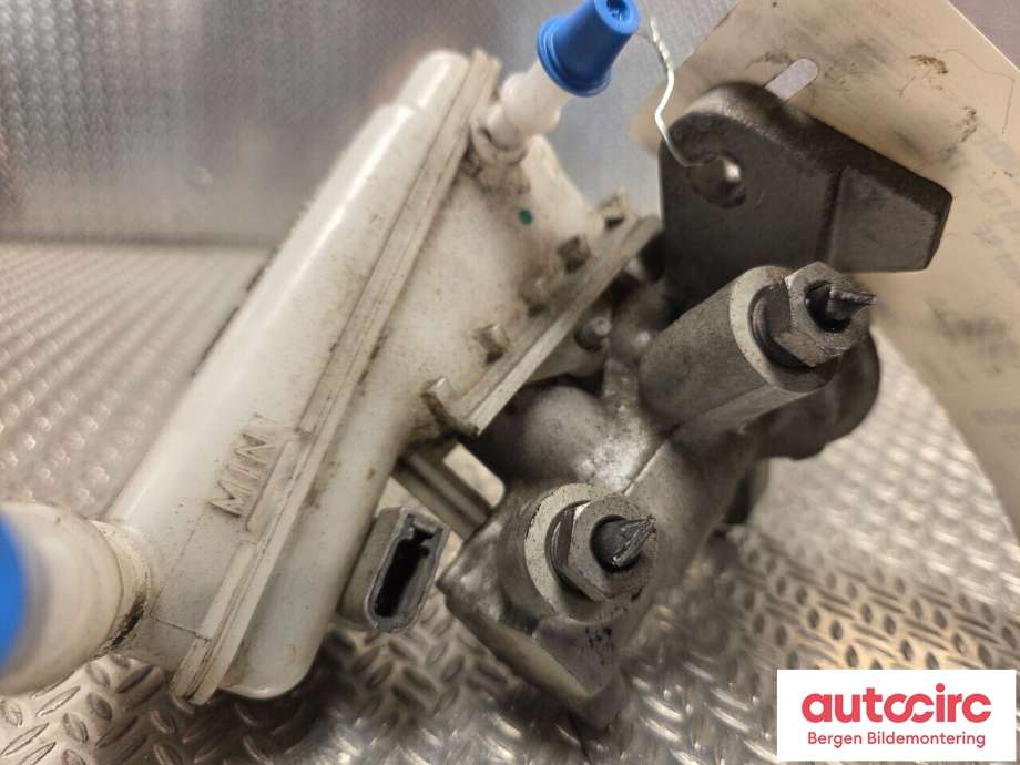 Bremsepumpe hoved til Ford Fiesta 2013-2017 (Type VI, Fase 2) (FORD|1751664|)