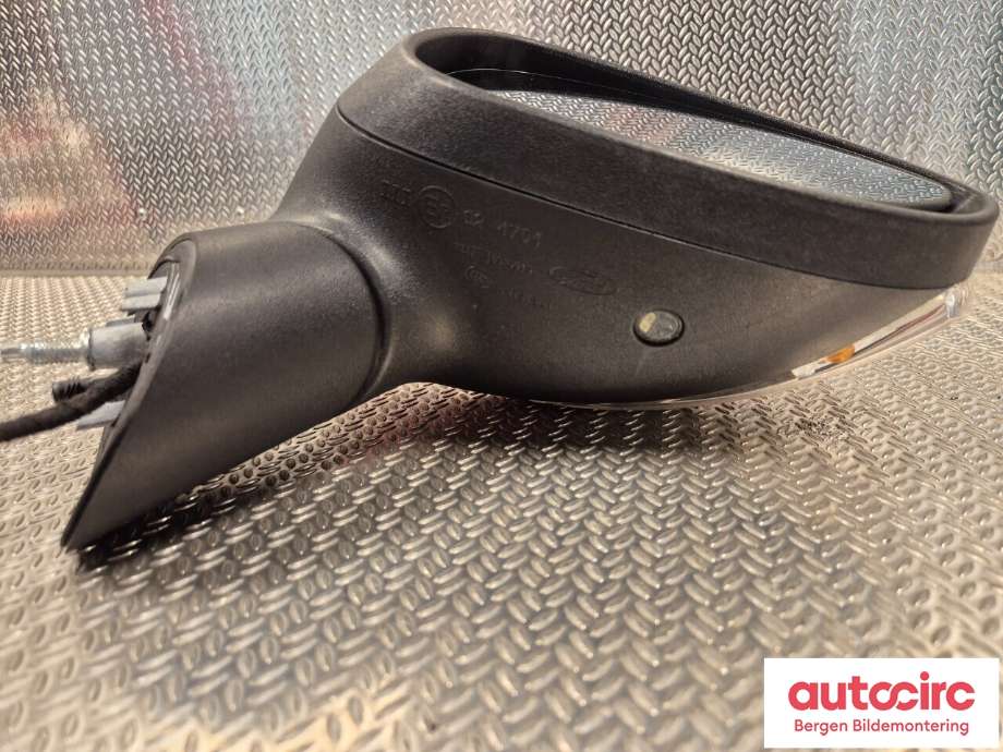 Speil høyre til Ford Fiesta 2013-2017 (Type VI, Fase 2)  (FORD|2104874|C1BB-17682-GD|)