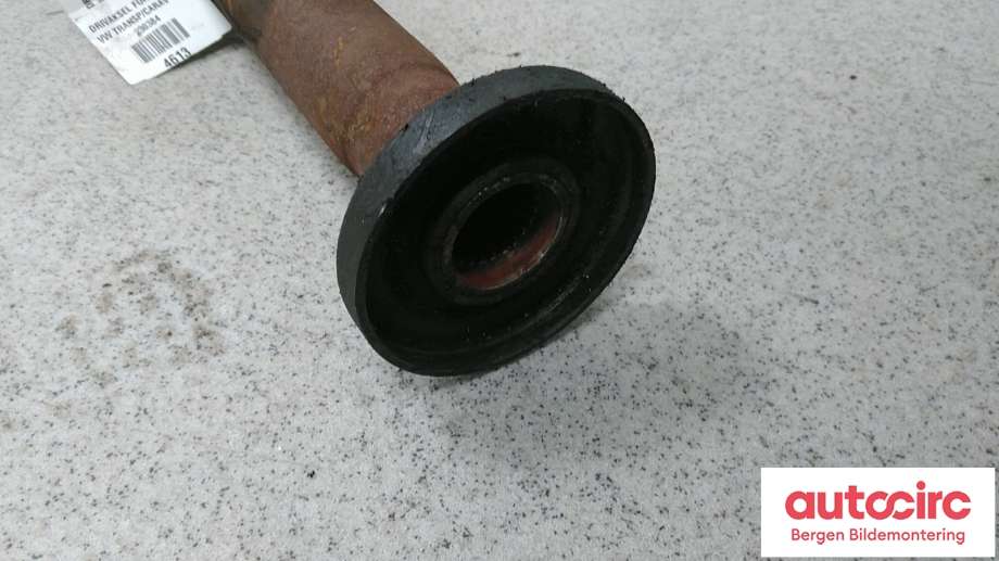 Drivaksel høyre foran til VW Transporter / Caravelle 2003-2009 (Fase 1) (T5) (T5) (VOLKSWAGEN|7E0 407 454|)