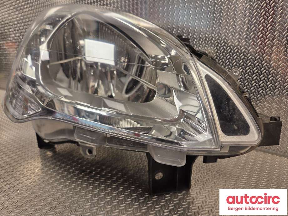 Frontlykt høyre halogen til Citroën Berlingo 2015-2019 (Type II, Fase 2)  (CITROEN|6206 K6|)