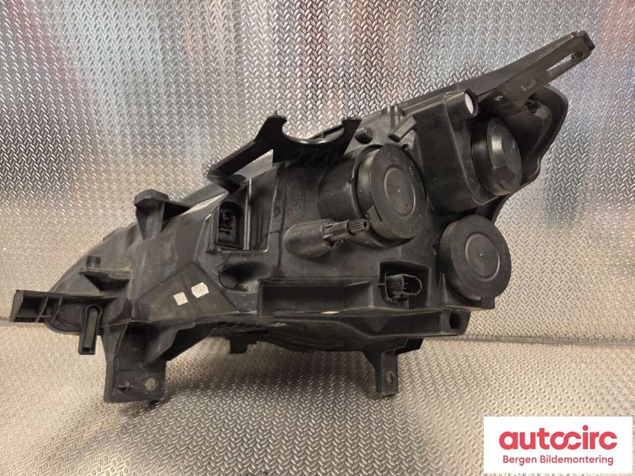 Frontlykt høyre halogen til Citroën Berlingo 2015-2019 (Type II, Fase 2)  (CITROEN|6206 K6|)