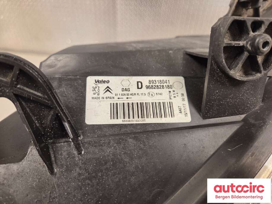 Frontlykt høyre halogen til Citroën Berlingo 2015-2019 (Type II, Fase 2)  (CITROEN|6206 K6|)