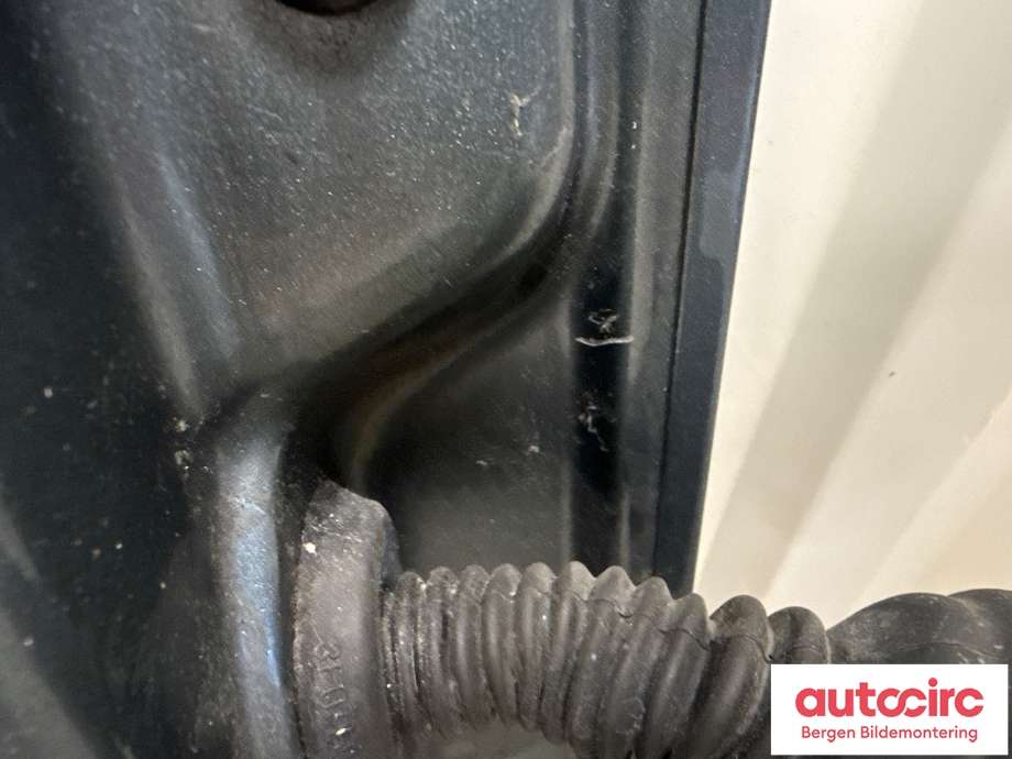 Dør venstre bak til Audi A3 2009-2012 (Type II, Fase 2)  (AUDI|8P4 833 051 A|)