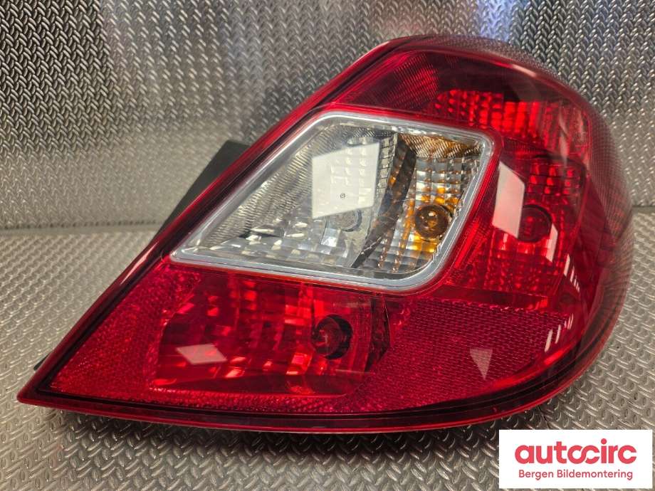 Baklykt høyre til Opel Corsa D 2006-2014  (OPEL|93190951|93189097|)