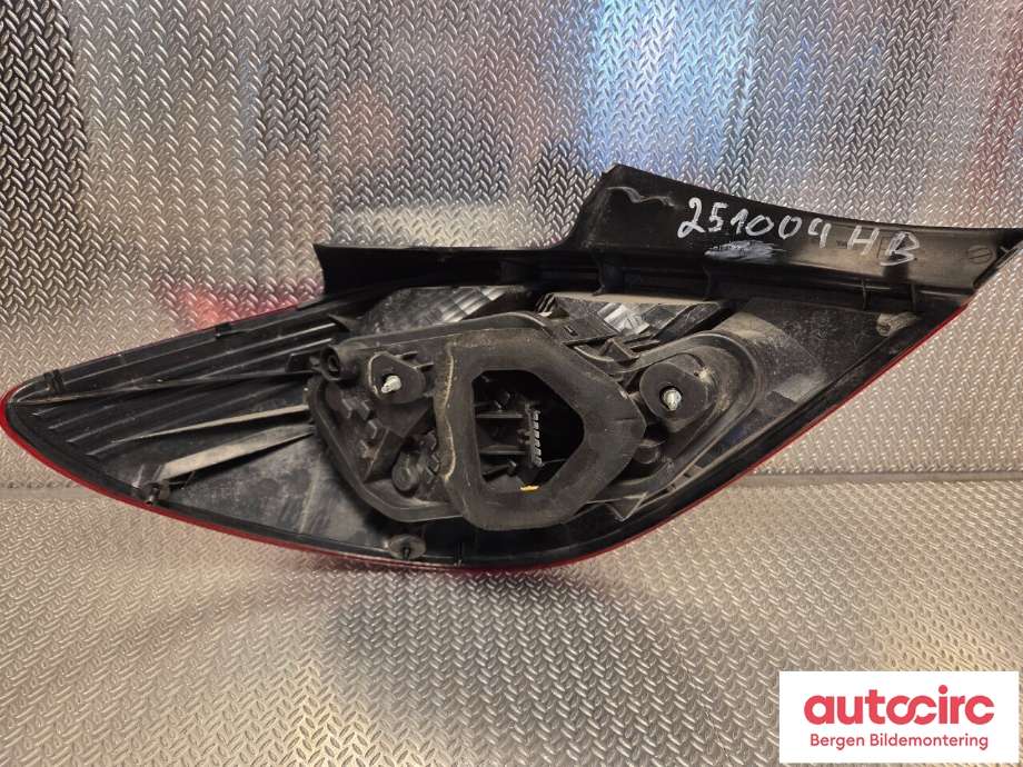 Baklykt høyre til Opel Corsa D 2006-2014  (OPEL|93190951|93189097|)
