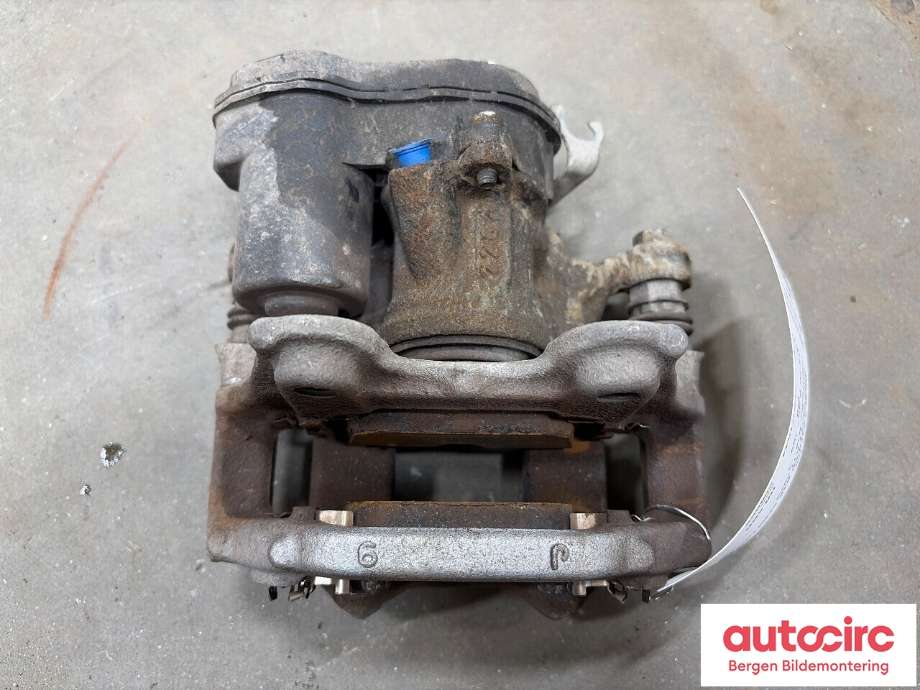 Bremsecaliper venstre bak til BMW X1 2022-->> (U11) (U11) (BMW|34 20 8 837 125|34 20 8 837 109|)