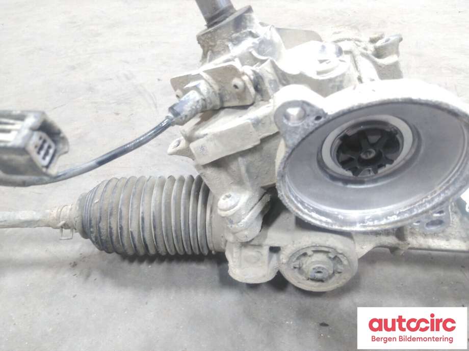 Tannstang til Toyota Proace 2016-->> (Type II) (TOYOTA|SU001B5445|)