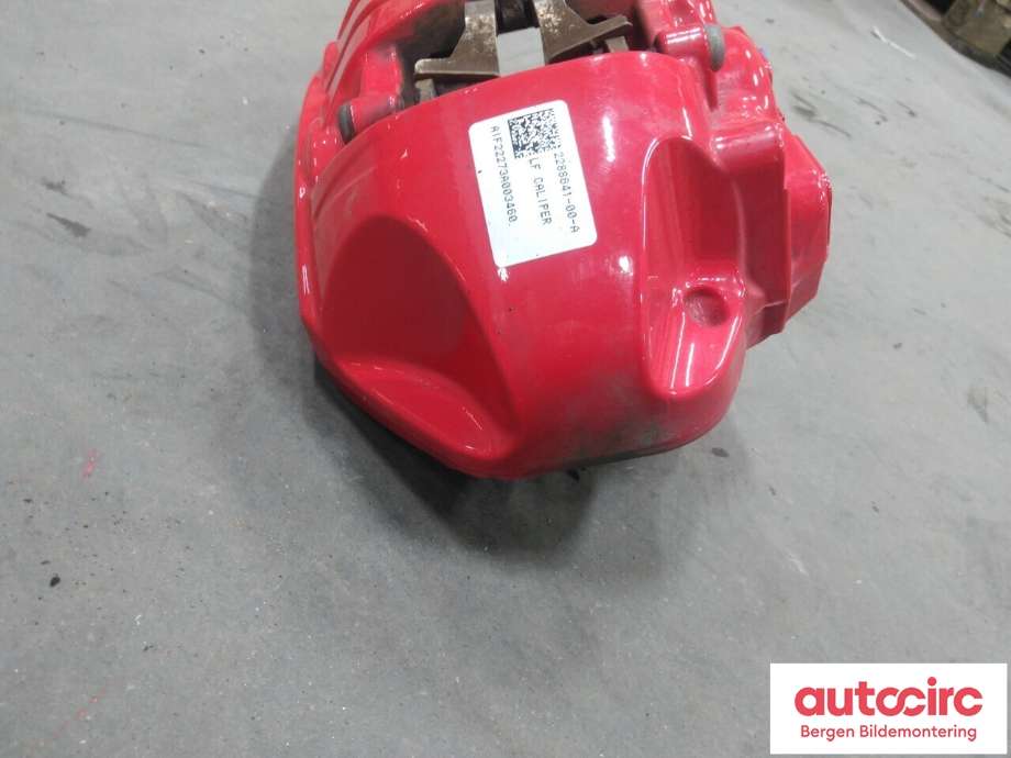 Bremsecaliper venstre foran til Tesla Model Y 2021-2024 (Type I)  (TESLA|8008220-00-C|)