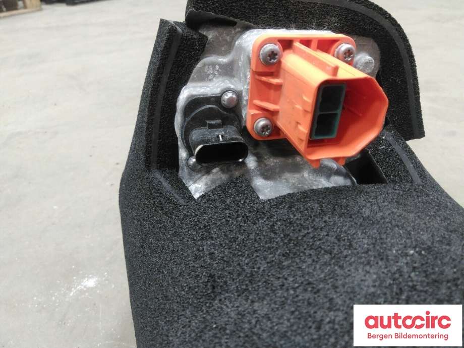 Aircondition kompressor til Tesla Model Y 2021-2024 (Type I) (TESLA|1501256-01-M|)