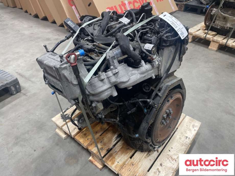 Motor diesel til Mercedes C-Klasse 2007-2011 (Fase 1) (W204) (W204) (MERCEDES||A 646 010 86 98 80)