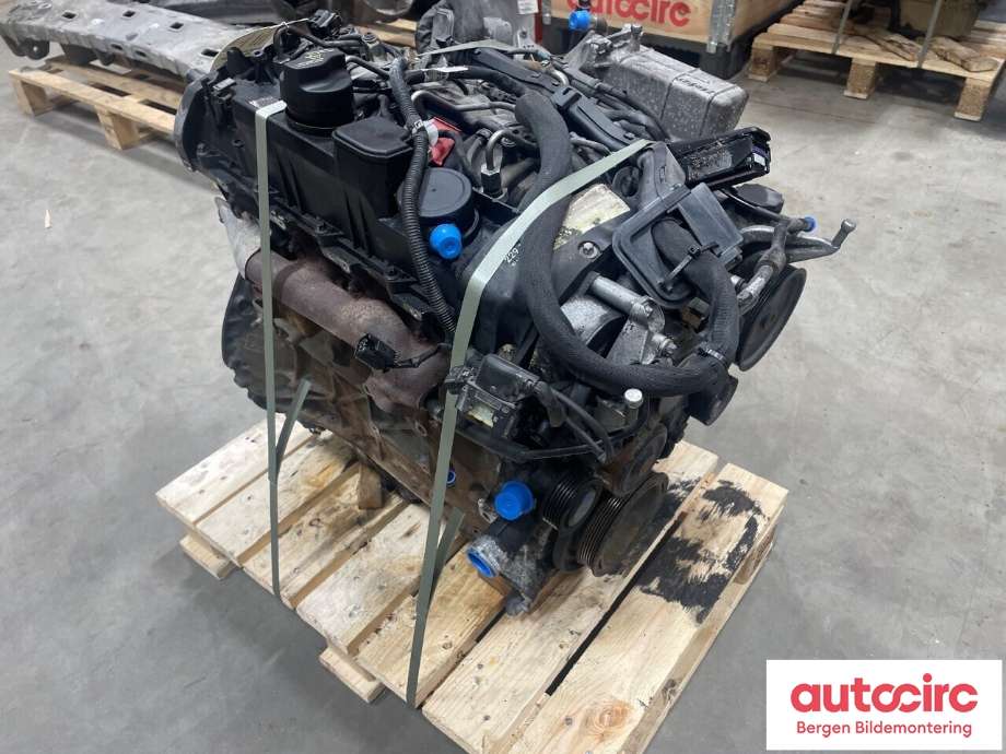 Motor diesel til Mercedes C-Klasse 2007-2011 (Fase 1) (W204) (W204) (MERCEDES||A 646 010 86 98 80)