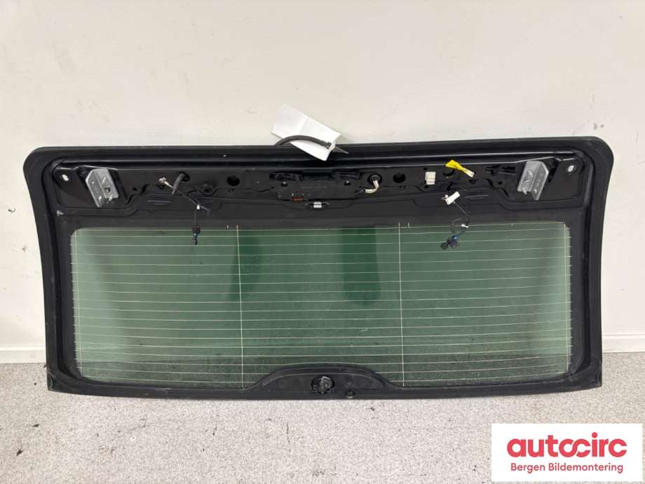 Bakrute til BMW 5-Serie 2010-2017 (F10/F11) (F10/F11) (BMW|51 31 7 206 563|)