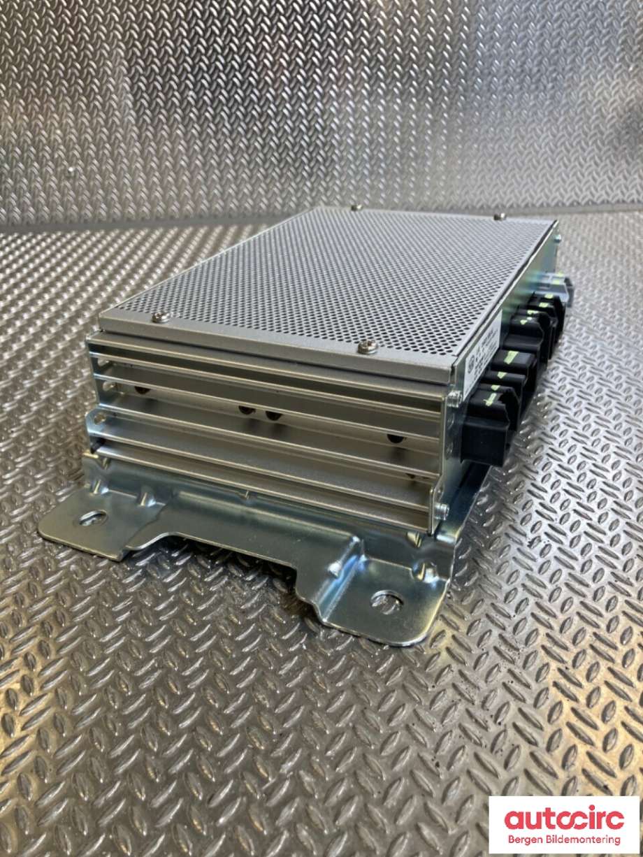 Bilstereo forsterker til Hongqi E-HS9 2022-->>  (HONGQI|7909020-QR03-A|7909020QR03A|)