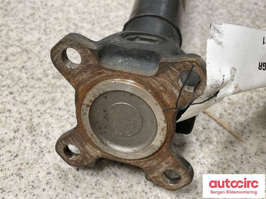 Mellomaksel fremre til BMW X3 2007-2010 (Fase 2) (E83) (E83) (BMW|26 20 7 525 969|)