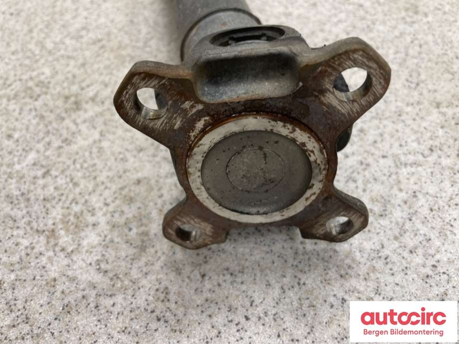 Mellomaksel fremre til BMW X3 2007-2010 (Fase 2) (E83) (E83) (BMW|26 20 7 525 969|)