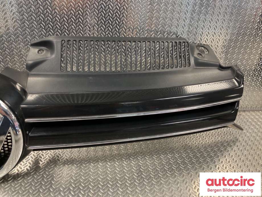 Grill til VW Golf VI 2008-2012 (VOLKSWAGEN|1K9 853 651 A|)