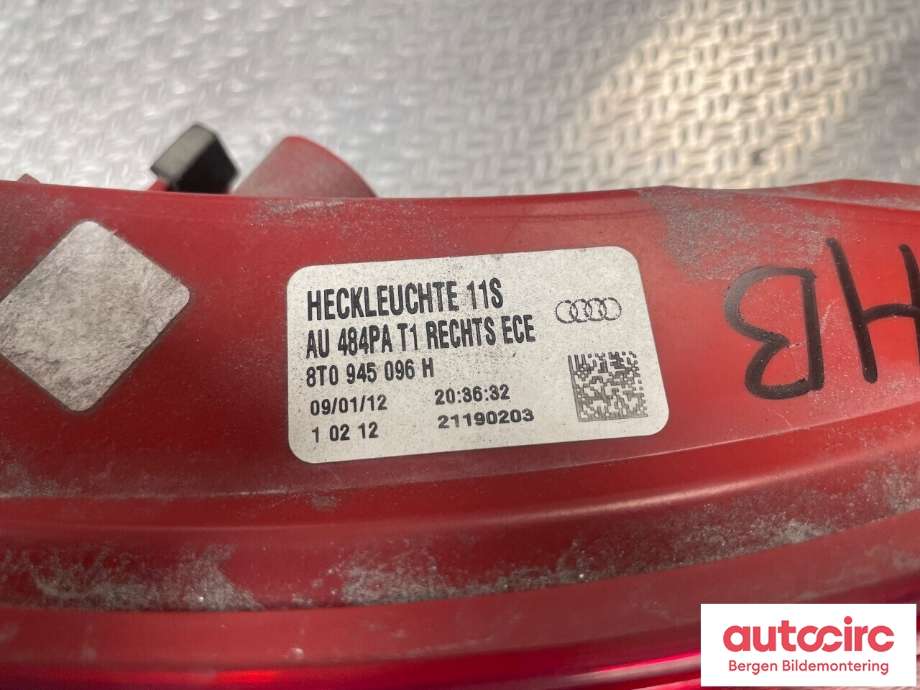 Baklykt høyre til Audi A5 2007-2016 (Type I) (AUDI|8T0 945 096 H|)