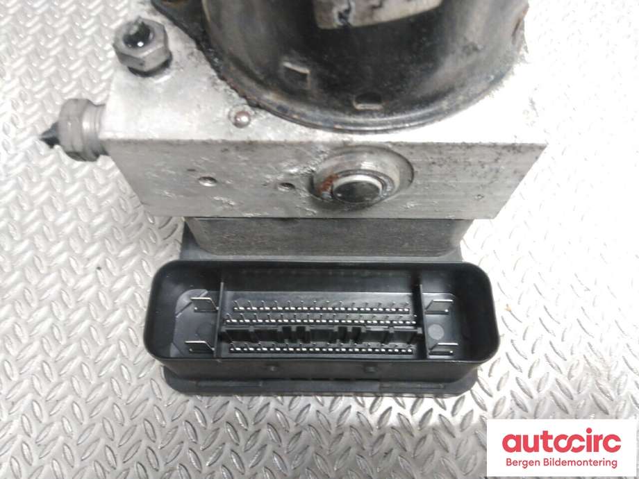 ABS sentral til Ford Fiesta 2008-2012 (Type VI, Fase 1)  (FORD|1715773|)