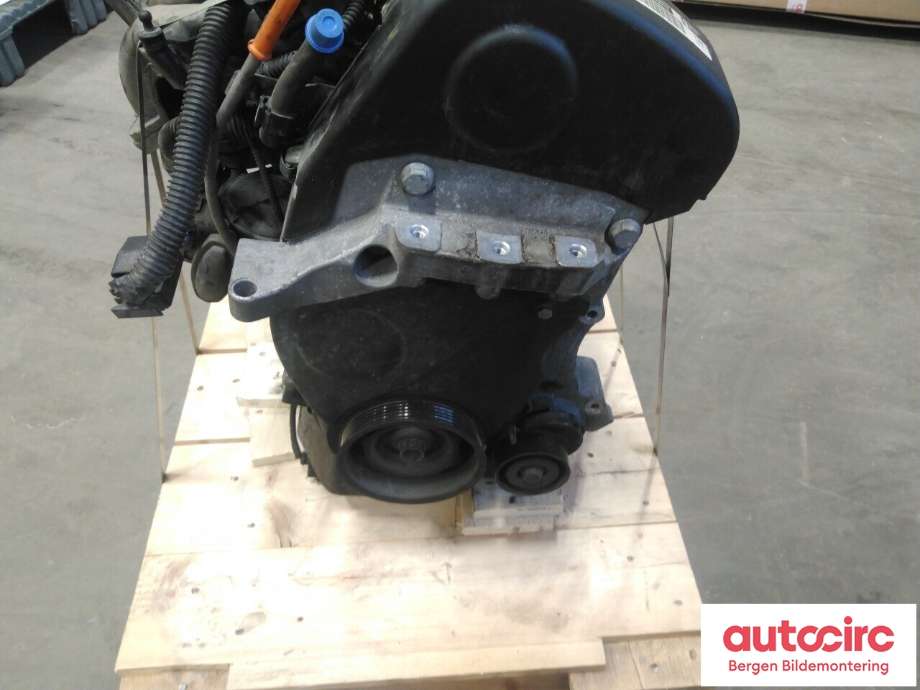 Motor bensin til VW Polo 2009-2014 (Type V, Fase 1)  (VOLKSWAGEN|036 100 038 P|036 100 039 R|CGGB)