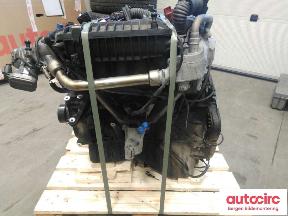 Motor diesel til Mercedes C-Klasse 2004-2007 (Fase 2) (W203) (W203) (MERCEDES|A 646 010 05 47 80|A 646 010 05 47|64696230596990)