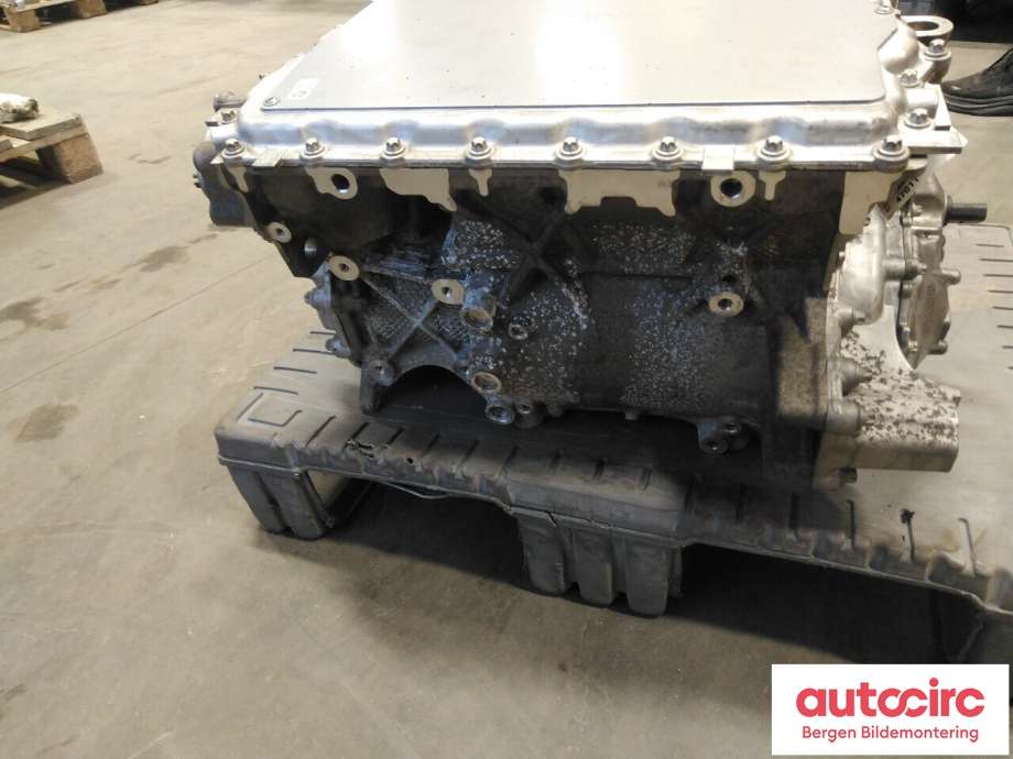 Motor elbil bak til BMW X1 2022-->> (U11) (U11) (BMW|12 33 5 B60 563|12 33 5 A69 3F2|)