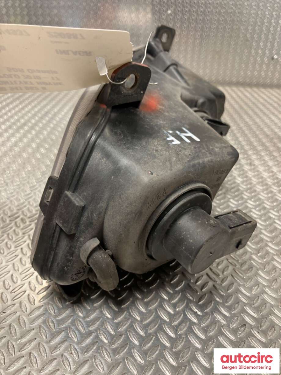 Frontlykt høyre halogen til VW Polo 2009-2014 (Type V, Fase 1) (VOLKSWAGEN|6R0 941 062 B|)