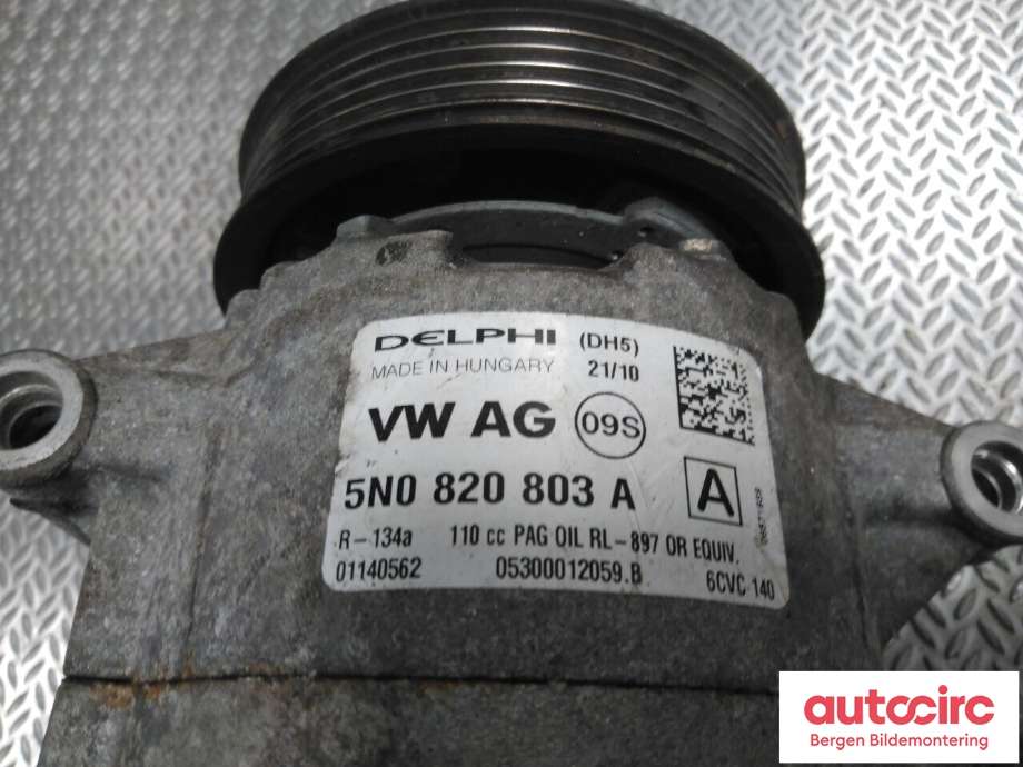Aircondition kompressor til Škoda Octavia 2009-2013 (Type II, Fase 2)  (SKODA|5N0 820 803 C|)