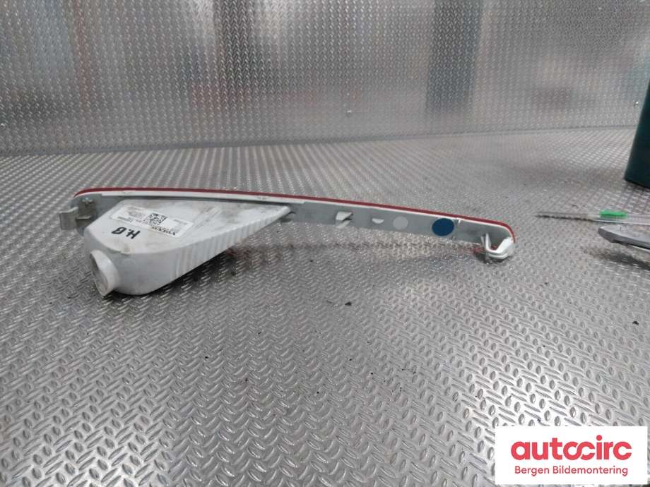 Refleksplate til Volvo XC40 2018-2024  (VOLVO|31656866|)