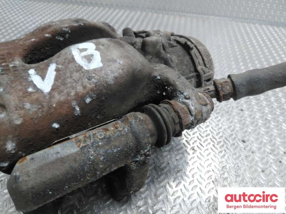 Bremsecaliper venstre bak til Mercedes A-Klasse 2012-2018 (W176) (W176) (MERCEDES|A 000 423 23 81|)