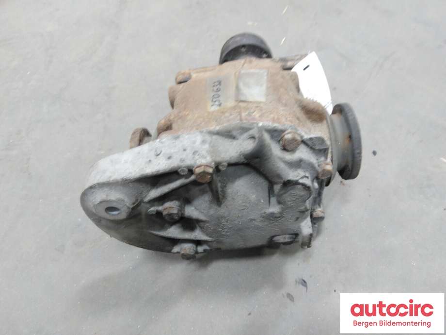 Kardang klokke bak til BMW 5-Serie 2003-2010 (E60/E61) (E60/E61) (BMW|33 10 7 560 588|)