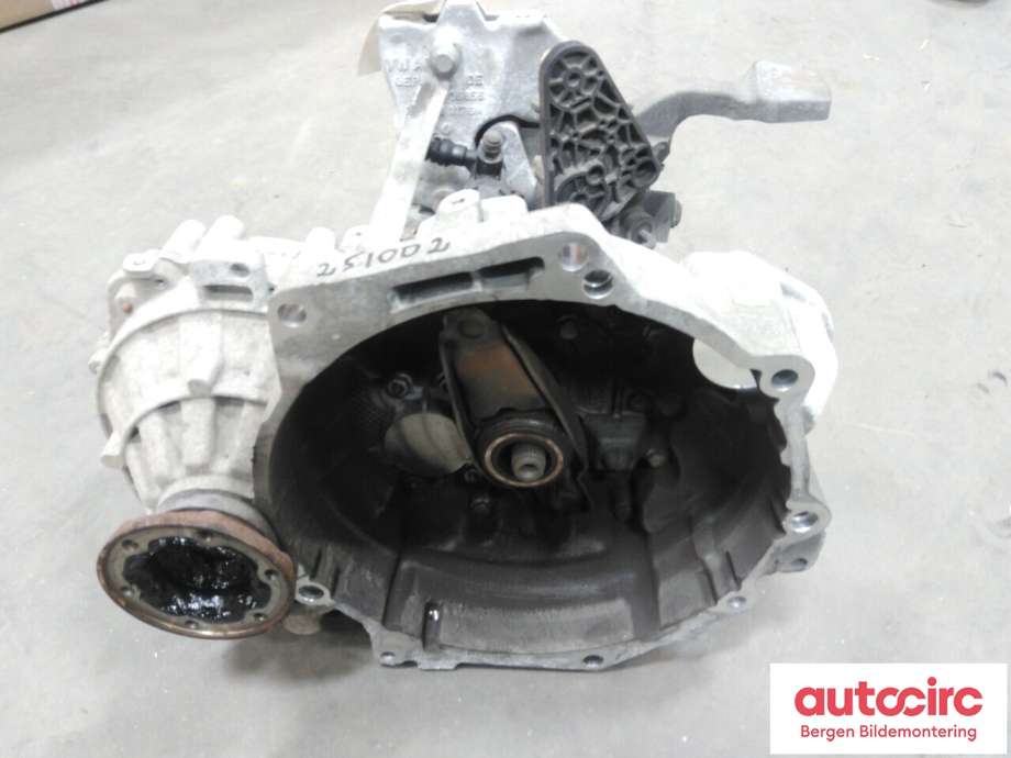 Girkasse manuell til Škoda Octavia 2009-2013 (Type II, Fase 2) (SKODA|0A4 300 046 E|LHW|)