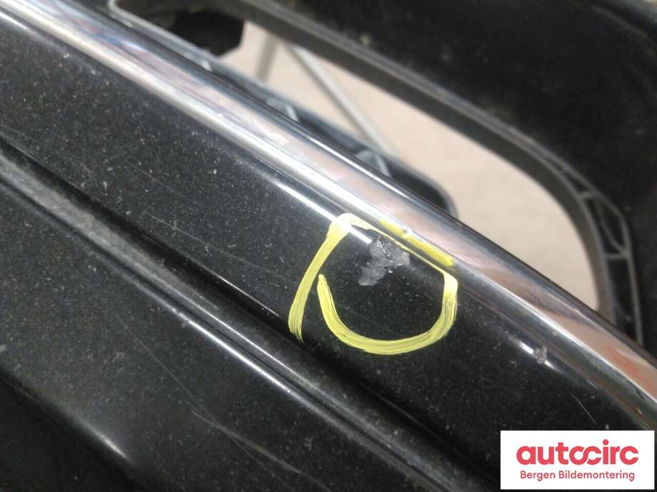 Støtfanger foran til Mercedes E-Klasse, Coupe/Cab 2009-2013 (Fase 1) (C207) (C207) (MERCEDES|A 207 880 49 40|)